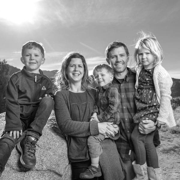 women receiving call